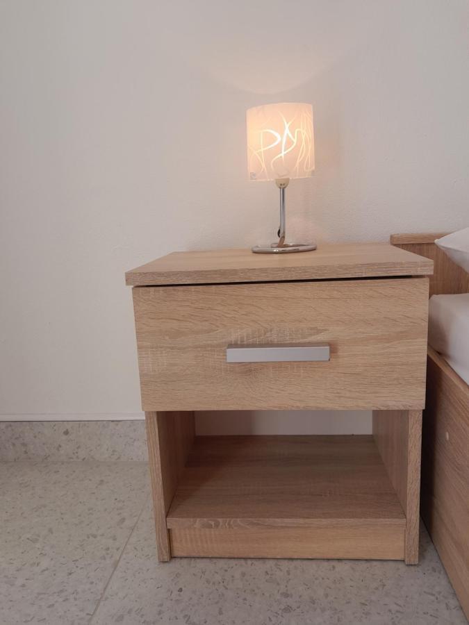 Apartmani Urlic Sreser Luaran gambar