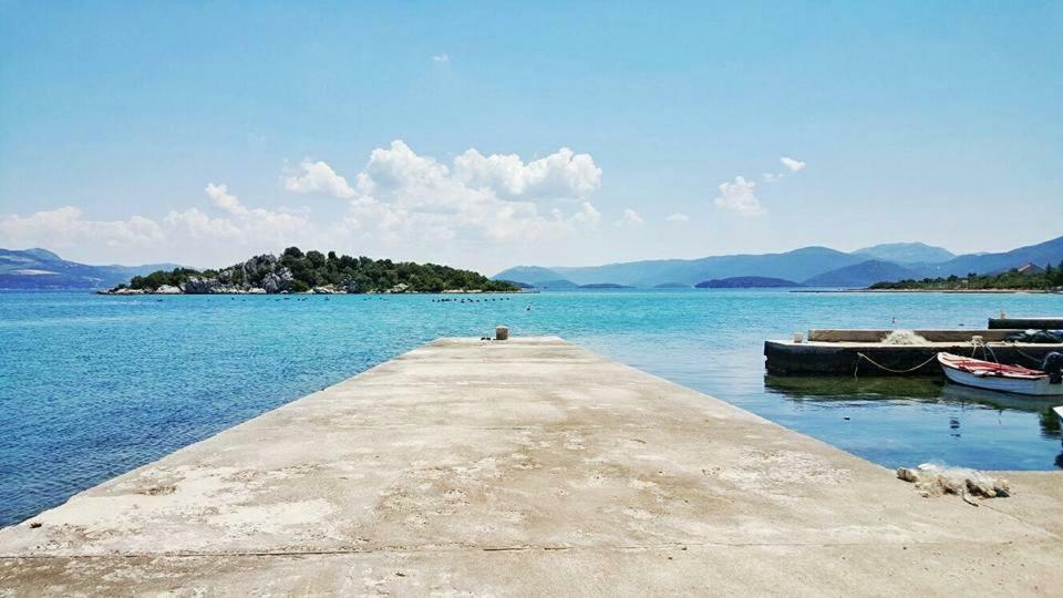 Apartmani Urlic Sreser Luaran gambar